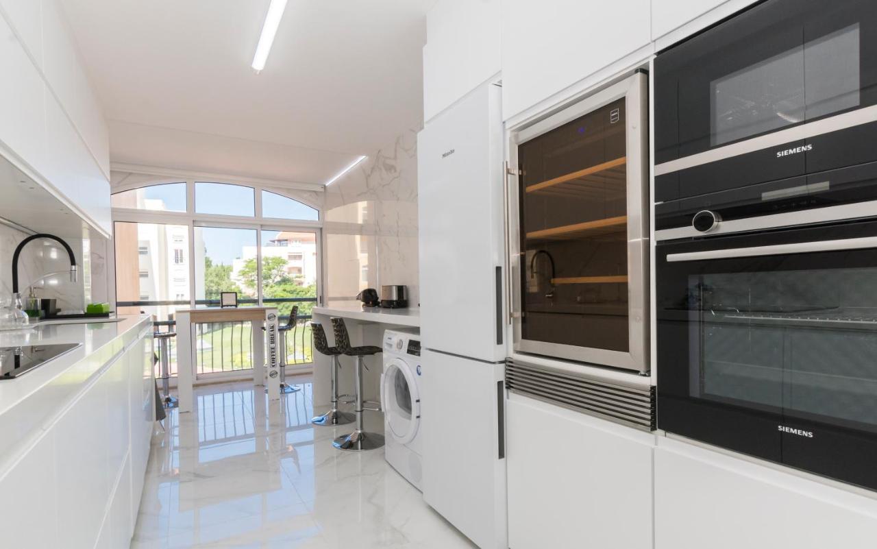 Houze_Lovely Flat With Swimming Pool! Кашкайш Экстерьер фото